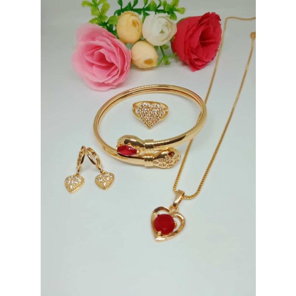 Fourfashion Set Perhiasan Wanita Motif Batu Permata Love Merah Kekinian HH080