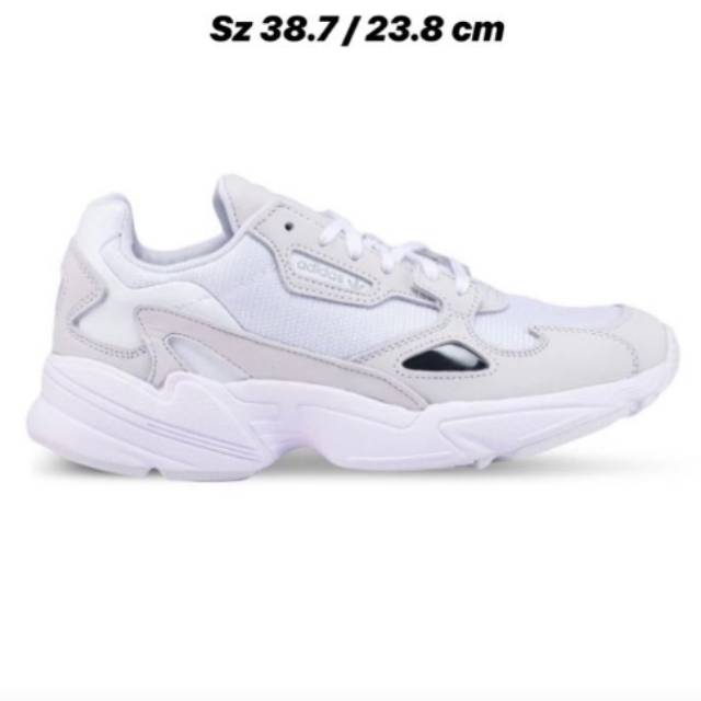 adidas outlet falcon