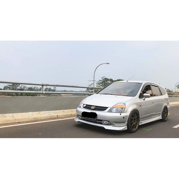 Bodykit Stream -- Honda Stream bodykit stream modulo  GRT bodykit duraflex