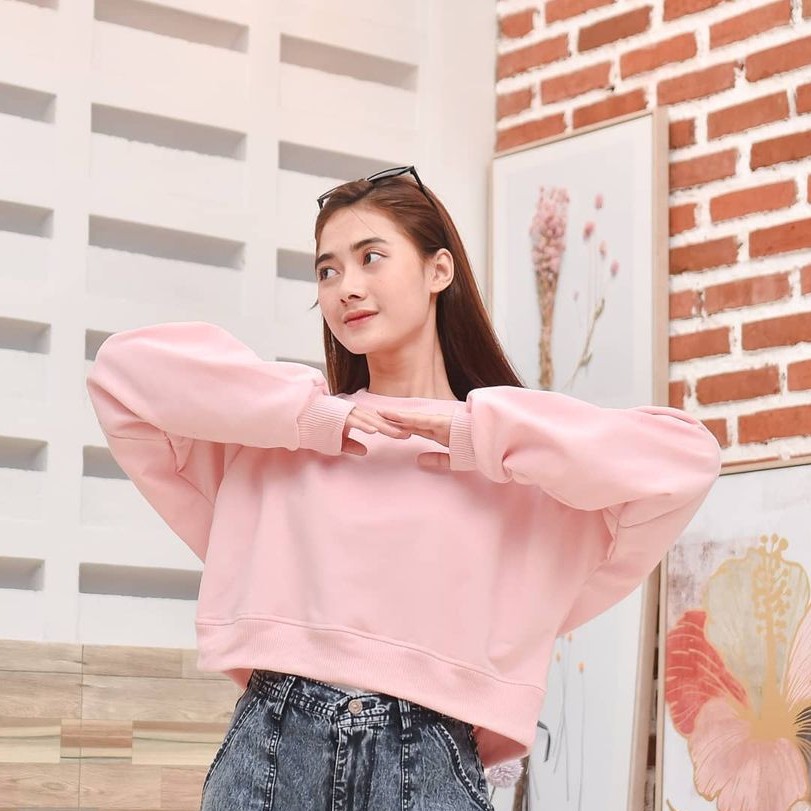 Oversize crop  wanita terbaru - allsize