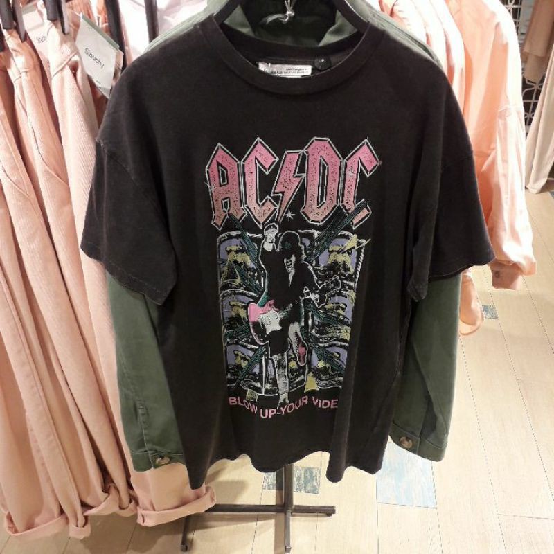tshirt ACDC woman pull & bear