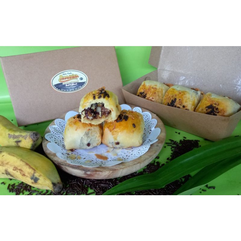 Bolen Pisang  ( 1 box isi 6 )