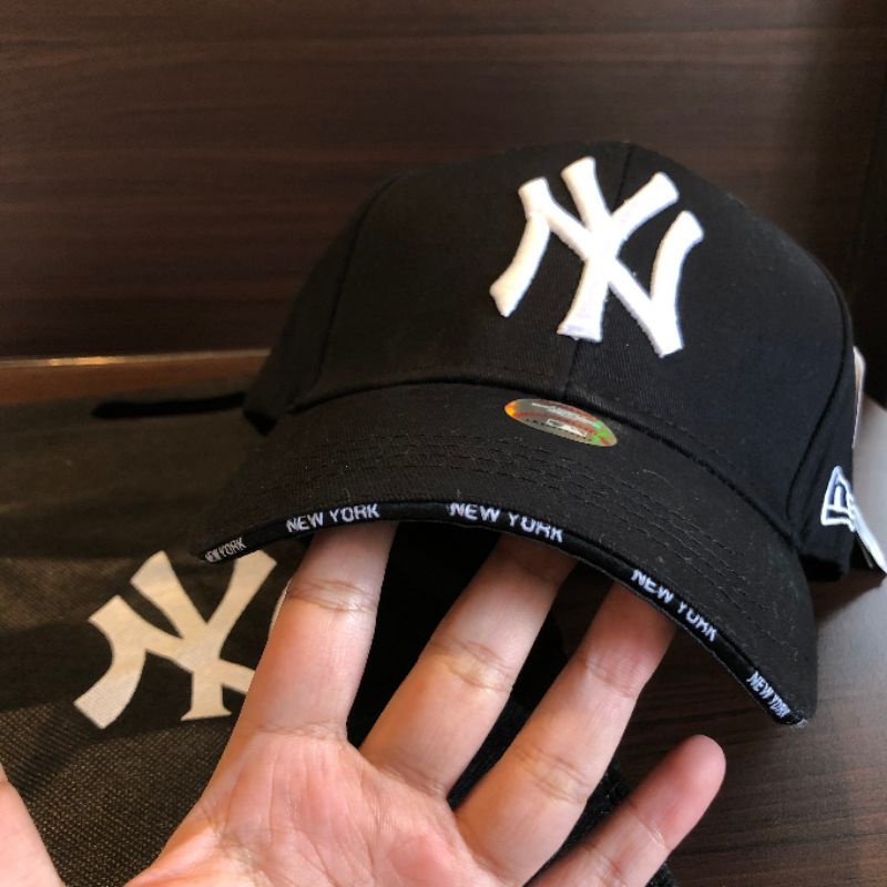 WAUUUUW TOPI MURAAH TOPI NY MLB HITAM LOGO PUTIH