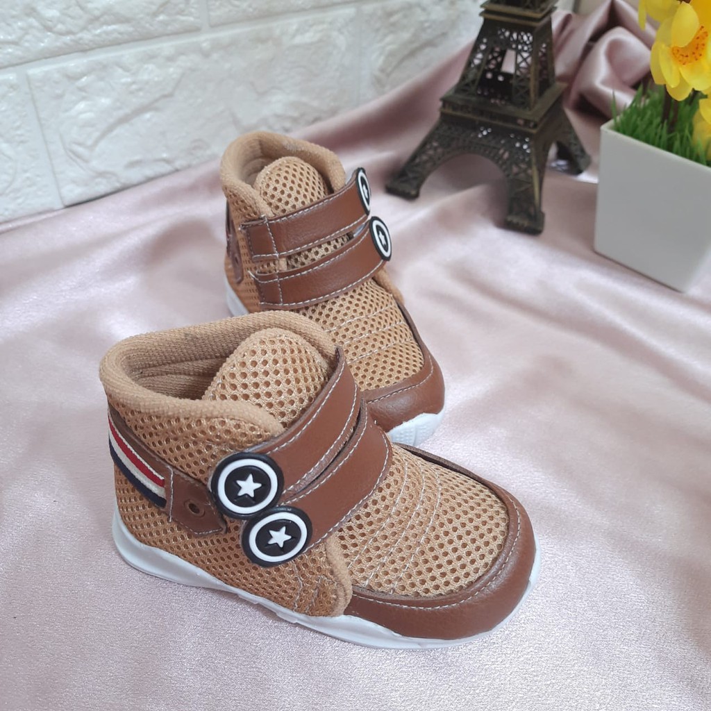 [TAMAN SEPATUKU] SEPATU TRENDY MURAH BOOT TAN ANAK USIA 1 2 3 TAHUN BAX02