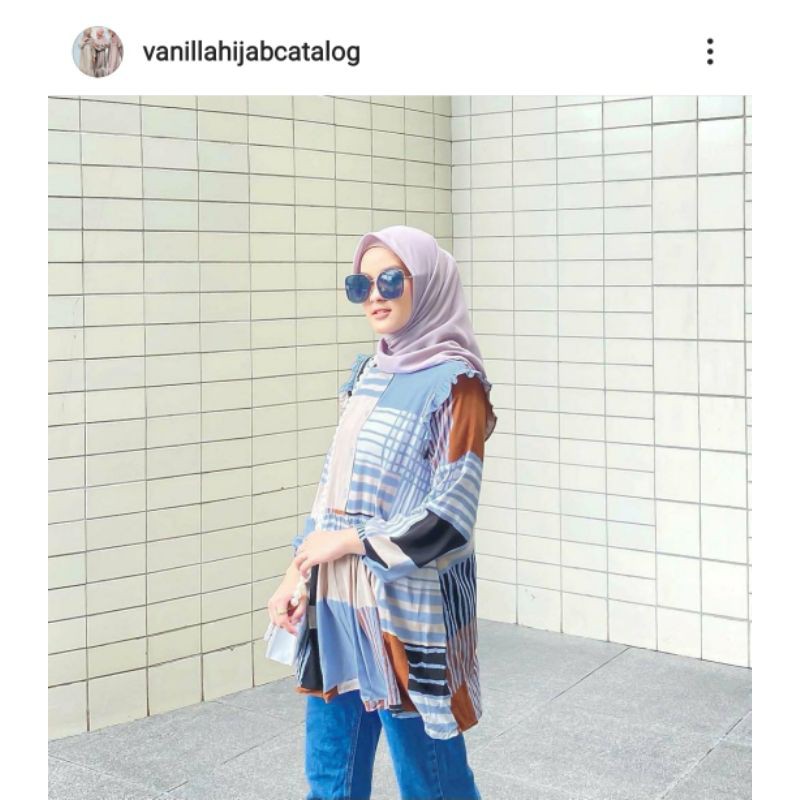 Doris Blouse Miami XL by Vanilla Hijab