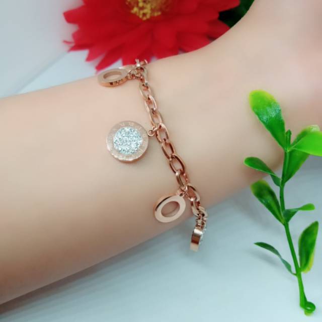 Titanium Gelang tangan mata htam putih