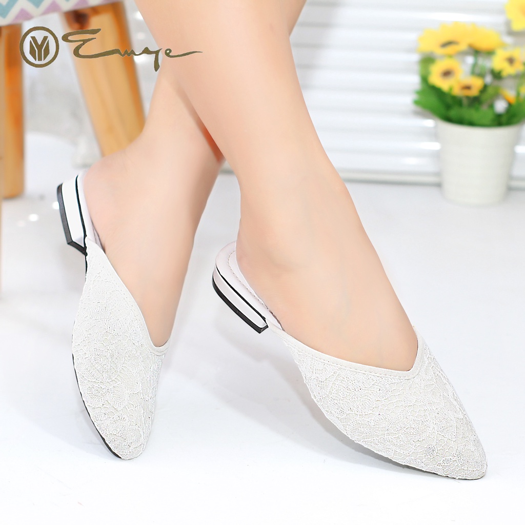 Sandal Brukat Flat Shoes Pengantin Wanita Putih 36-45 Original Emye