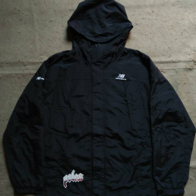 jaket new balance original