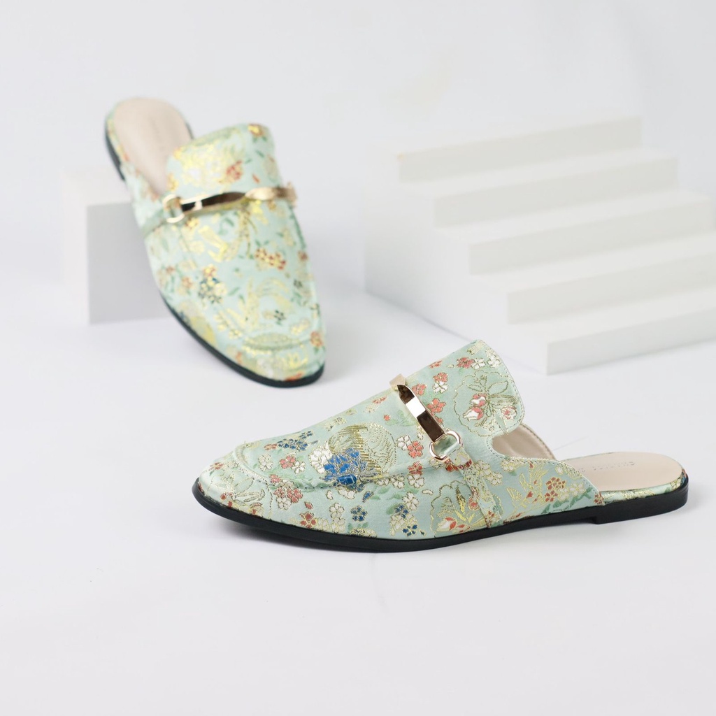 [7.7 Boombastis Sale⚡] - SEPATU WANITA CKS493 CK FLOWER SLIP ON WITH ACCENT PREMIUM IMPORT