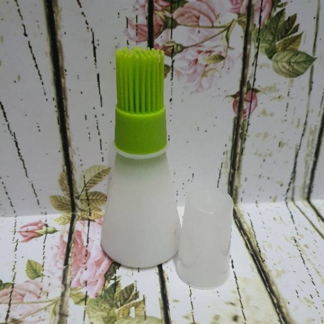 kuas oles minyak dengan botol silikon/oil butter brush with bottle