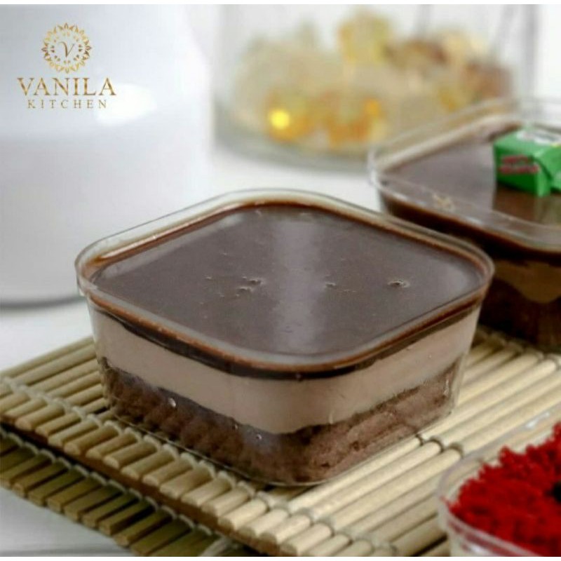 Mini Nutella Cake, Dessert Box by Vanila Kitchen