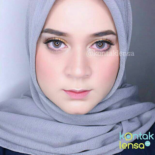 

KAWAII GRAY