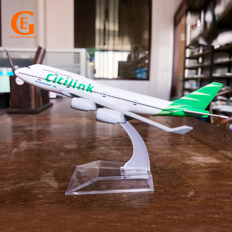 Mainan Model Pesawat Terbang Indonesia Citilink Green B747 747 Die-cast Bahan Alloy Metal Ukuran 16CM