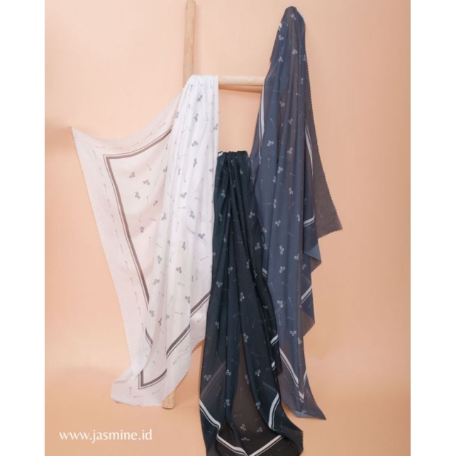Jilbab segiempat Jasmine signature scarf bahan voal