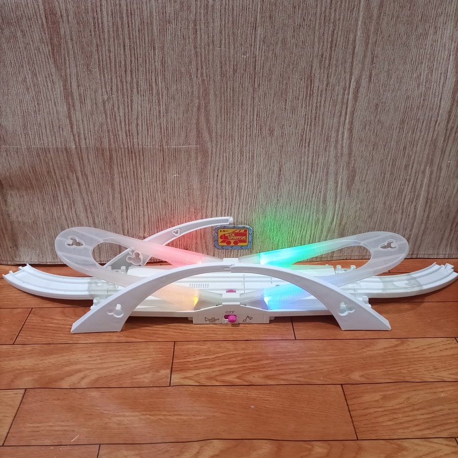 Takara Tomy Plarail - Disney Dream Railway Electrical Bridge