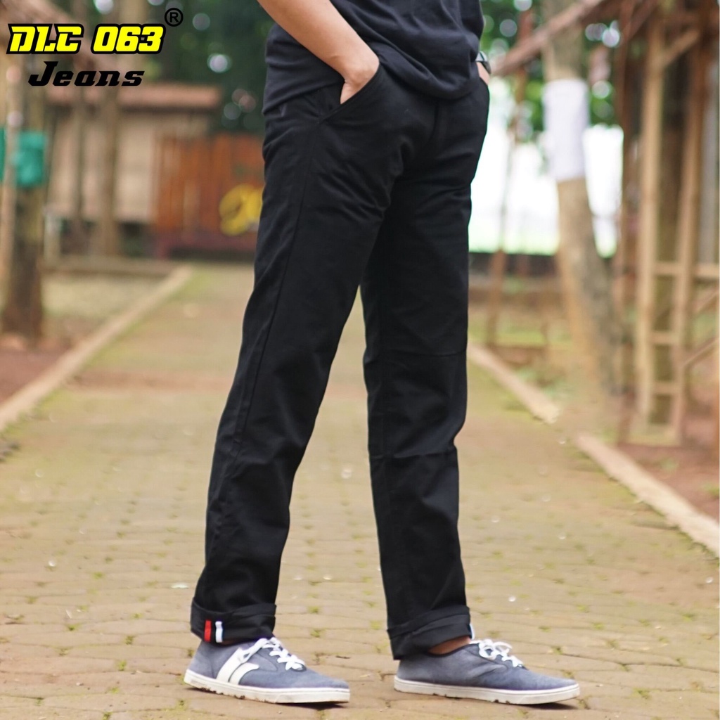 DLC 063 CELANA REGULER KANVAS BAHAN CARDINAL MERK DELOCO 063 TERBARU 28 SAMPAI 38 TERMURAH