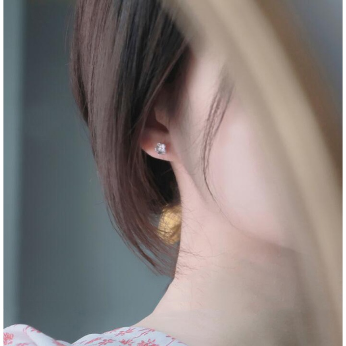 1 Pasang Anting Stud Desain Bunga Mawar Bahan S925 Silver Anti Alergi Untuk Wanita