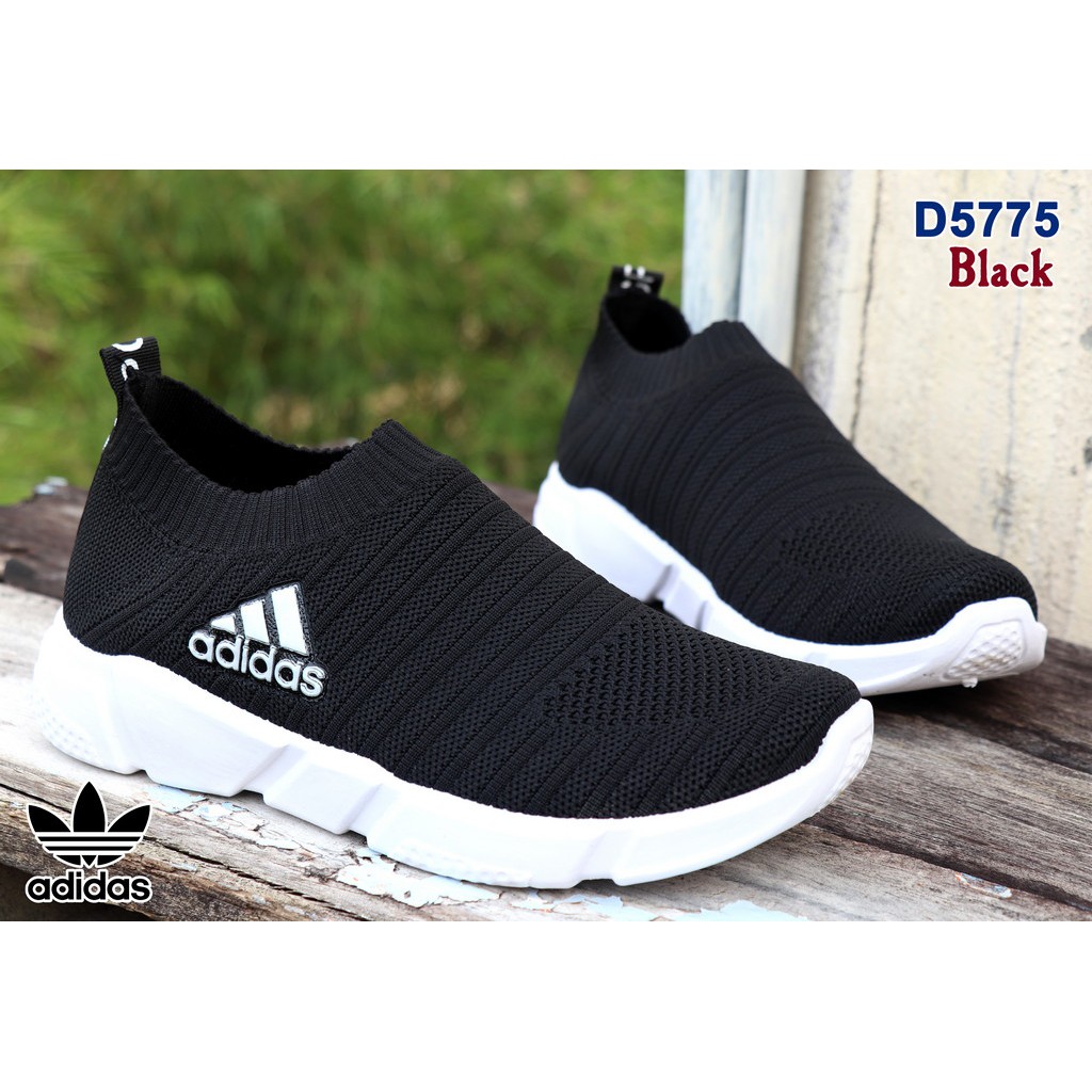 CK04 Sport Shoes Adidas D5775 / SEPATU PRIA SEPATU IMPOR