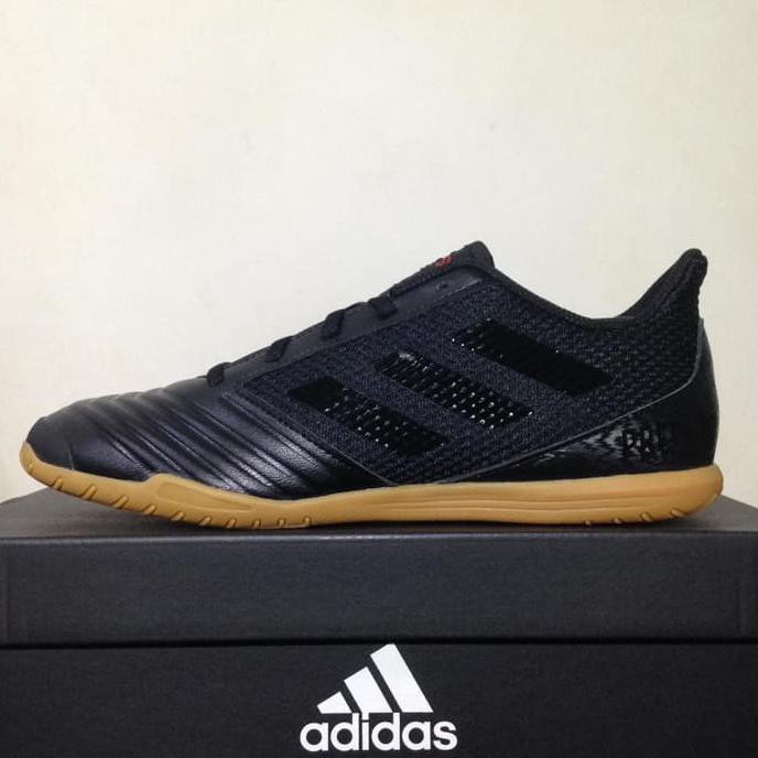 Asli Sepatu Futsal Adidas Predator 19.4 In Sala Core Black D97975 Original
