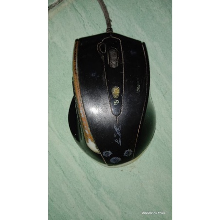 9 pcs Mouse gaming X7 4tech ex warnet kondisi normal