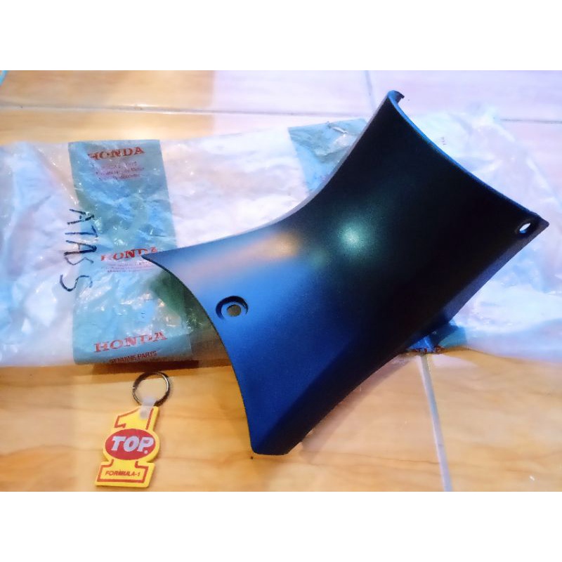 Legsil Legshield leher body tengah sambungan cover kontak Supra X 125 new Karbu Original AHM 64325-K