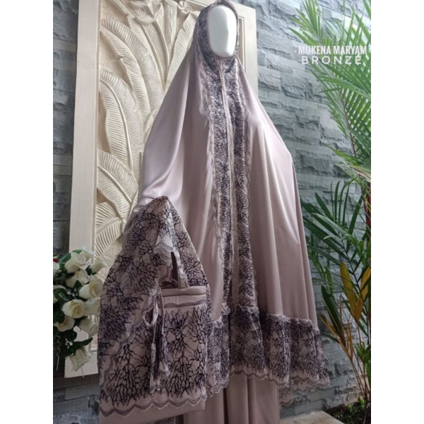 Mukena Maryam Armani Silk