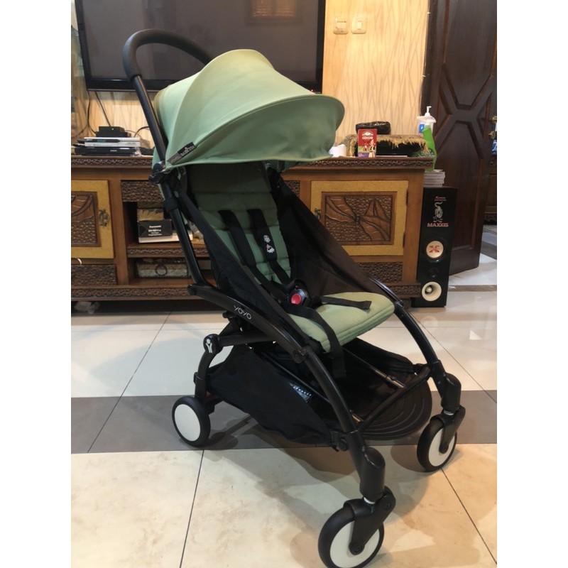 Preloved stroller babyzen yoyo 6 plus original warna papermint