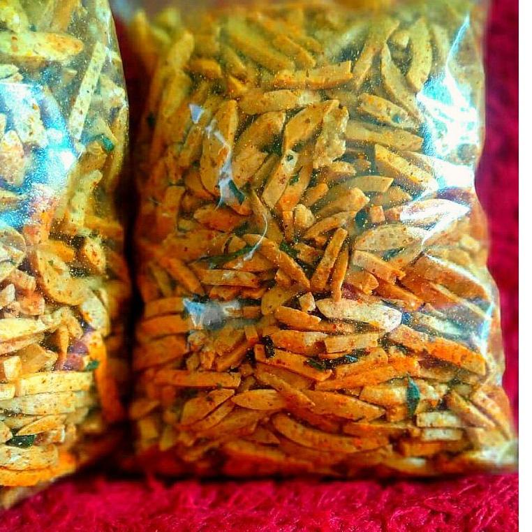 

Best product Basreng stik 1kg/Basreng Bumbu Basah Daun jeruk 40