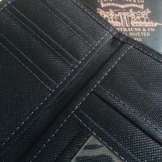 HARGA CUCI GUDANG‼️ dari anton hilmanto dompet paspor panjang murah meriah pria murah meriah #dompet #dompetpanjang #99 #murahmeriah #shopee