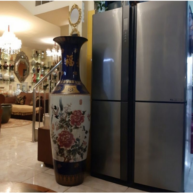 Guci Antik Jumbo Gambar Dua Muka Motif Burung & Krisantium