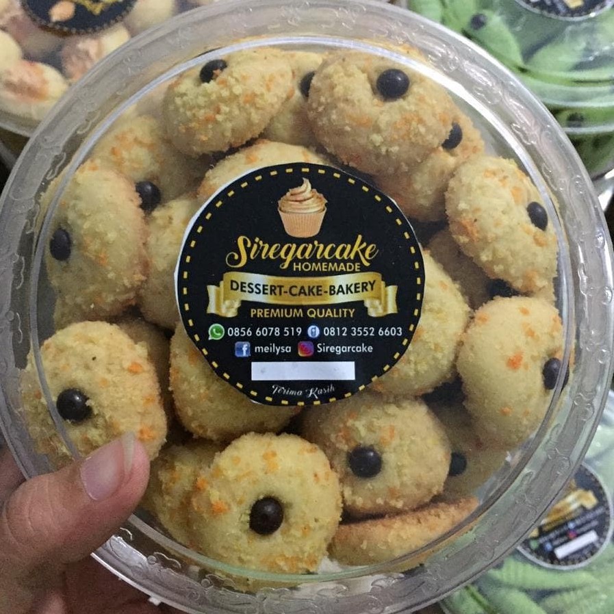 

kue lebaran janda genit