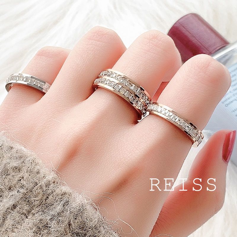 Cincin Berlian Baris Bahan Titanium Warna Rose Gold Untuk Wanita