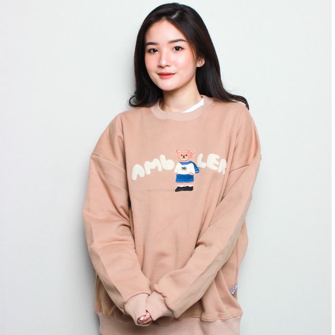 AMBLER Korea Winter Bear Sweatshirt Beige 100% Original