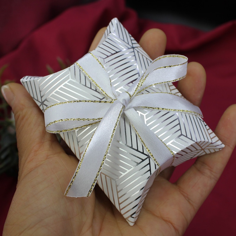 Kotak Permen Bentuk Bantal 3d Dengan Pita Untuk Hadiah Pernikahan