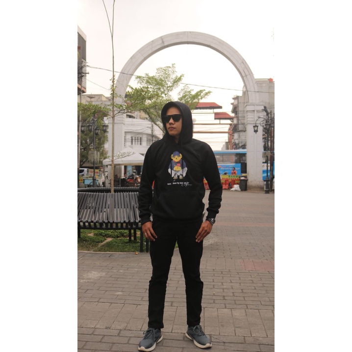 Hoodie Teddy D Black Arjukya