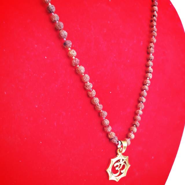 Kalung rudraksa genitri liontin omkara