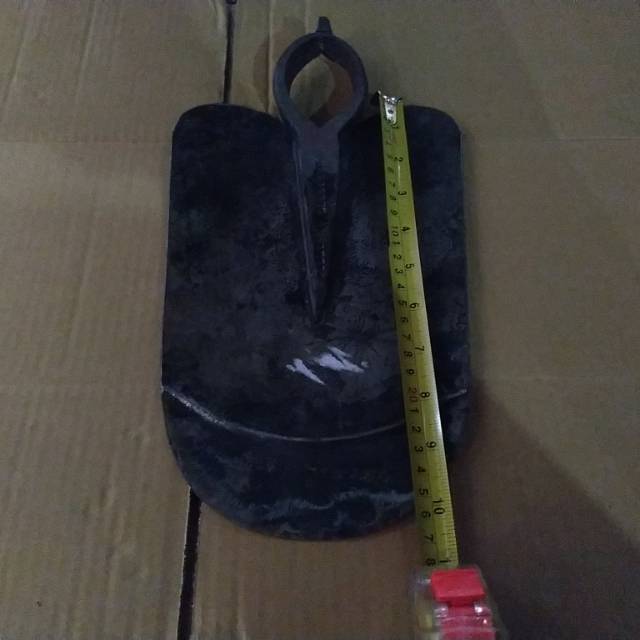 Cangkul pacul terekan tanggung bahan besi baja per asli