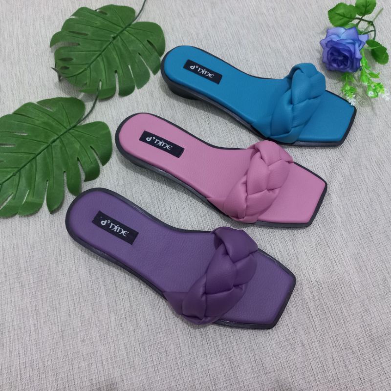 d'nine KS 11 Sandal Wanita Sandal flat kepang hak 2cm