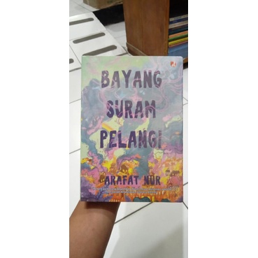 

BUKU BAYANG SURAM PELANGI