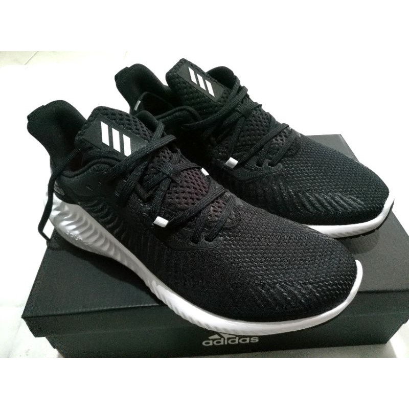 ADIDAS ALPHABOUNCE 3 SIZE 42 2/3