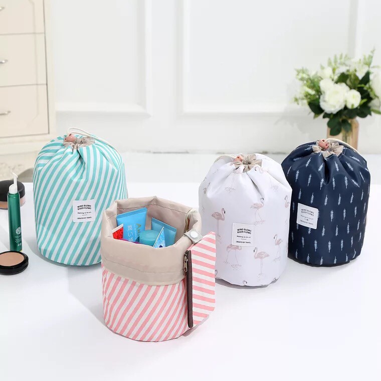 BIG DRAWSTRING POUCH/makeup organizer/ beauty cosmetic bag/ tas kosmetik / travel case