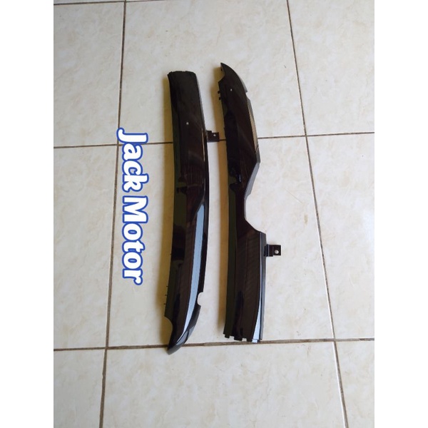 COVER BODY UNDER SIDE DEK SAMPING KANAN KIRI MOTOR HONDA SCOOPY FI 2013 / 2016