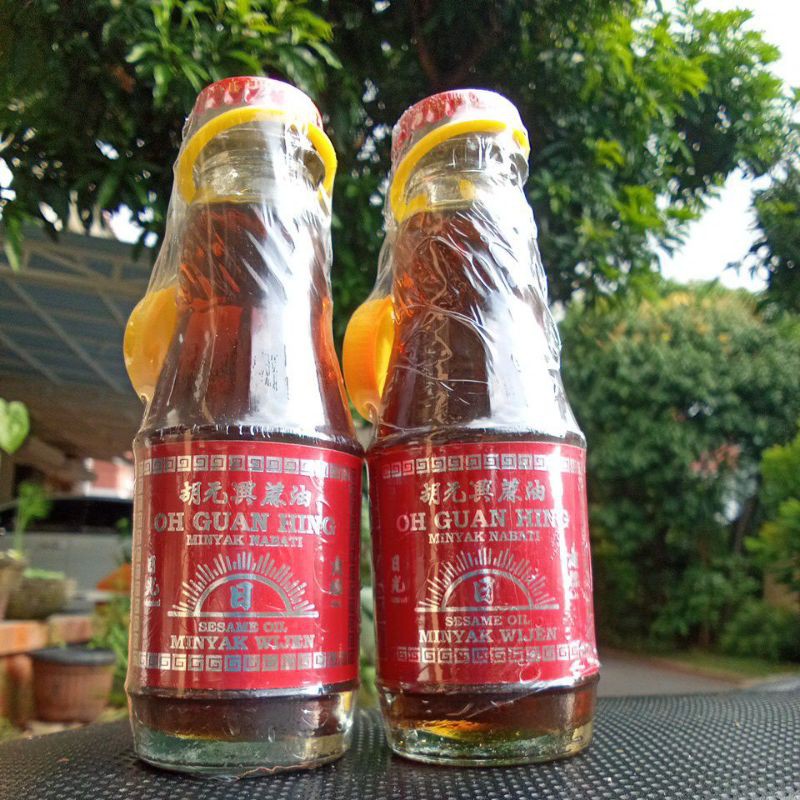 

Oh Guan Hing Sesame Oil / Minyak Wijen Dalam Kemasan Botol Beling 100 ML