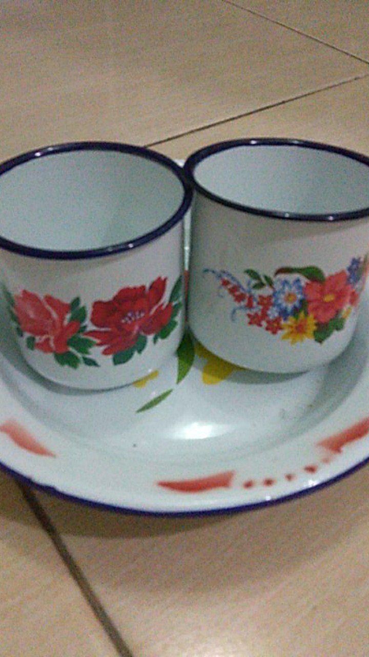 Cangkir Enamel Bunga 7 Cm/cangkir Seng Kaleng Jadul/blirik Blurik/gelas Souvernir *bunga*