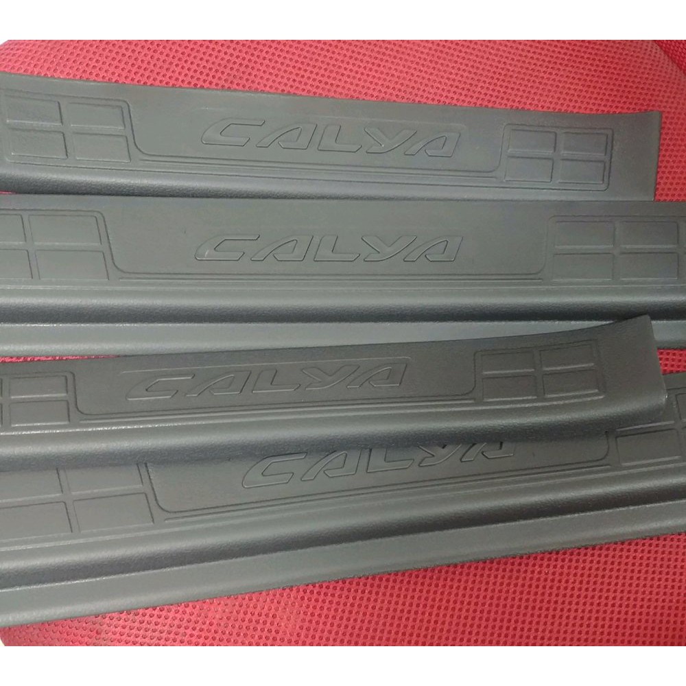 CALYA sealplate sill plate silplate samping + LEM INJAKAN PINTU MOBIL toyota calya PLASTIK HITAM