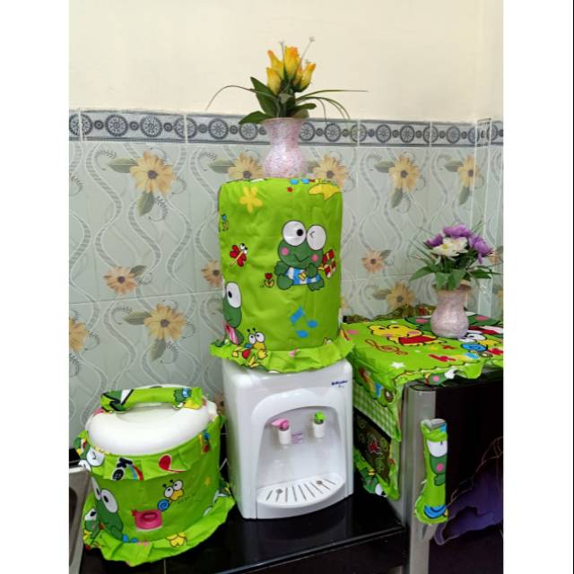 Sarung galon dan tutup kulkas