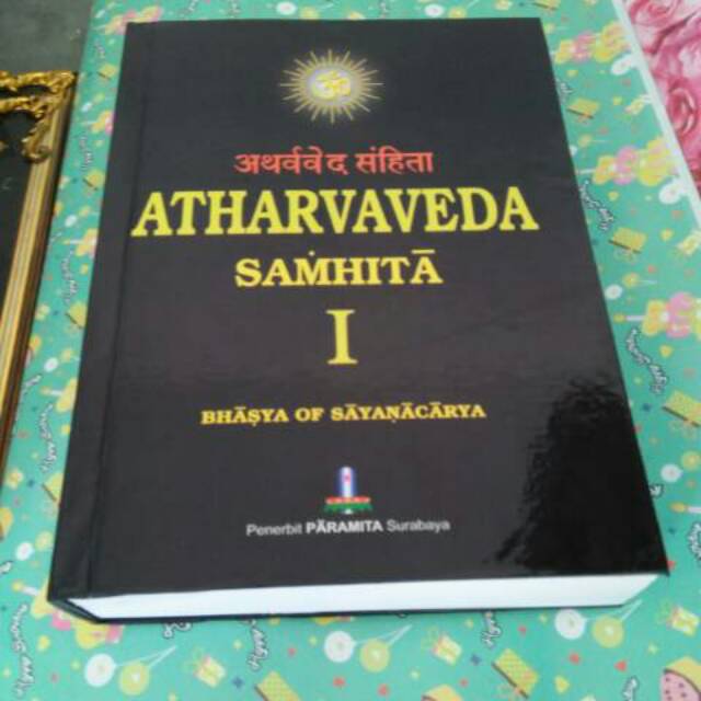 kitab Atharva veda samhita volume 1
