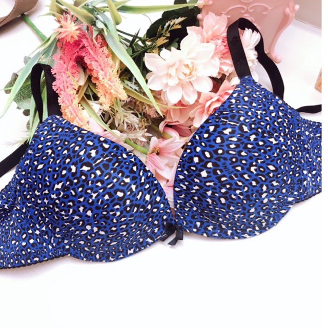 Bra (K-C38) Pakaian dalam wanita dengan bahan motif leopard / macan