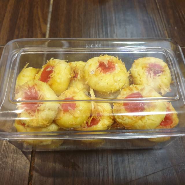 

Kue keju strawberry