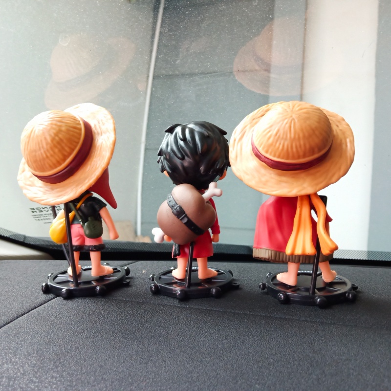 Pajangan Dashboard Mobil Figure One Piece LUFY 3 in 1 set